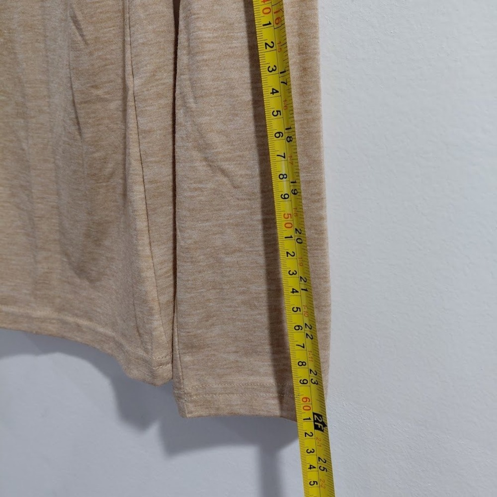Flamingals Women's Beige Long Sleeve Henley Shirt Pearl Button V Neck Size M - Picture 7 of 8